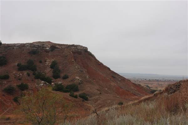 Gloss Mountains (11/16/2015 - Credits: Tava Sofsky)