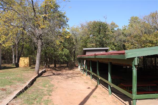 Camp DaKaNi (10/20/2017 - Credits: Christa Whetstone (intern))
