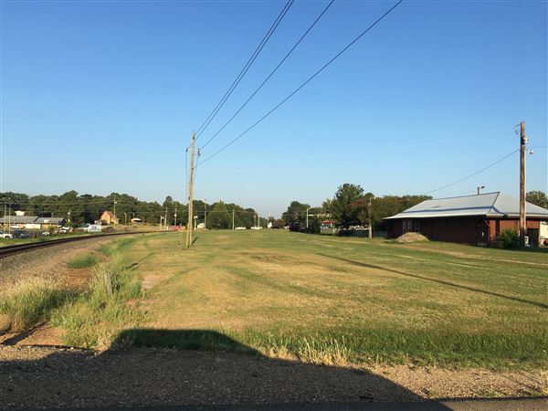 Broken Bow Chamber of Commerce (train depot) (9/4/2019 - Credits: Charity O'Donnell)