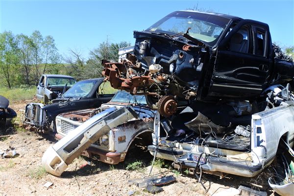 R & D Salvage (9/27/2019 - Credits: Tyler Slawson)