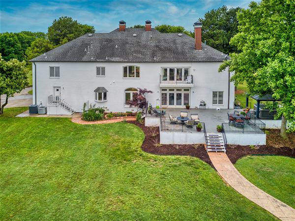 South Tulsa - Broken Arrow Mansion (5/19/2021 - Credits: Kemp Aerial Imagery, LLC)