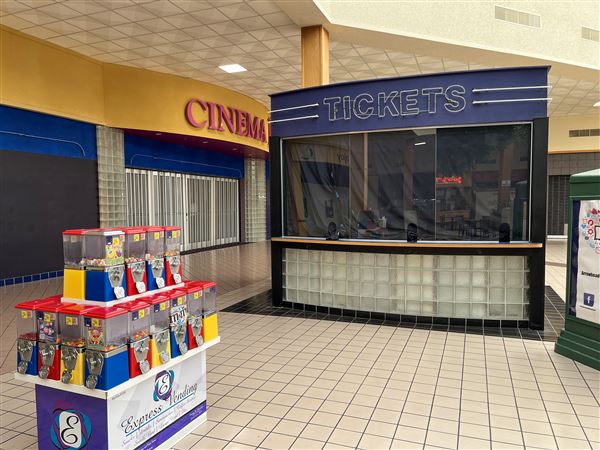 Arrowhead Mall (10/21/2024 - Credits: Bryce Marshall)