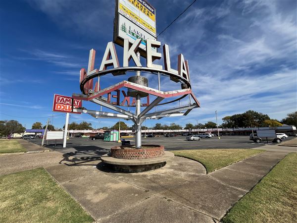 Lakeland Shopping Center (11/1/2024 - Credits: Bryce Marshall)