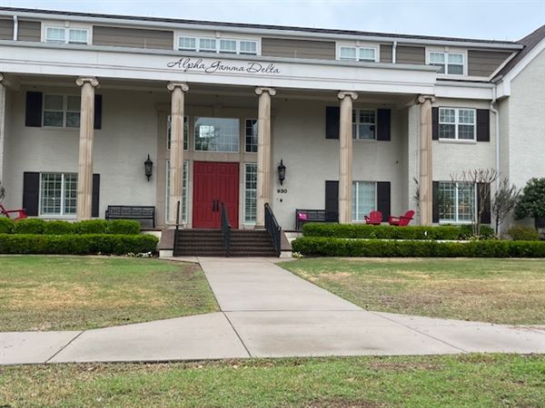 Sorority Row (Norman, OK) (4/4/2025 - Credits: OF+MO)