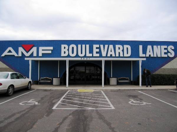 AMF Boulevard Lanes (2/2/2009)