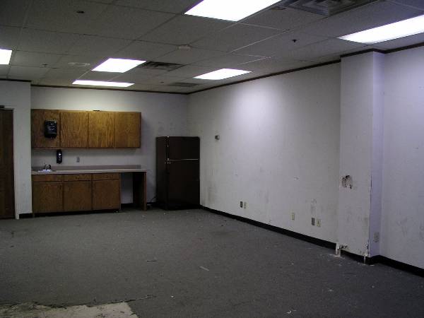 Empty Warehouse- OKC (2/5/2009)
