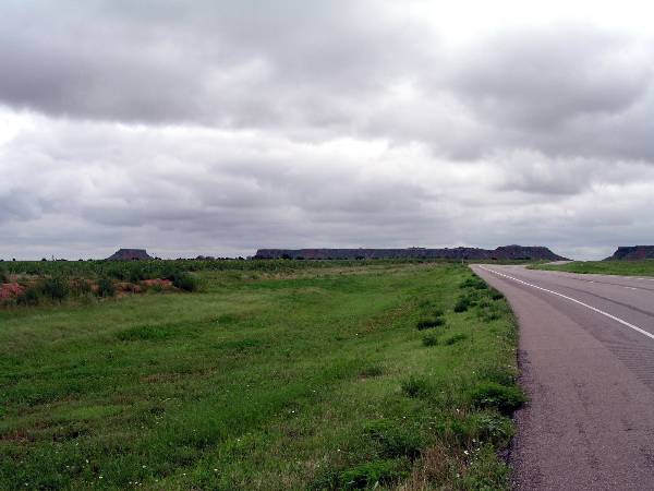 Gloss Mountains (2/5/2009)