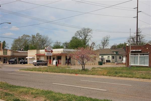 Linwood Diagonal (4/15/2010)