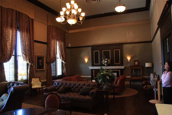 Capitol House Lounge (5/7/2010)
