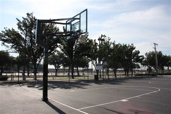 Basketball Court - Downtown Oklahoma City Community Basketball Court (8/1/2013)