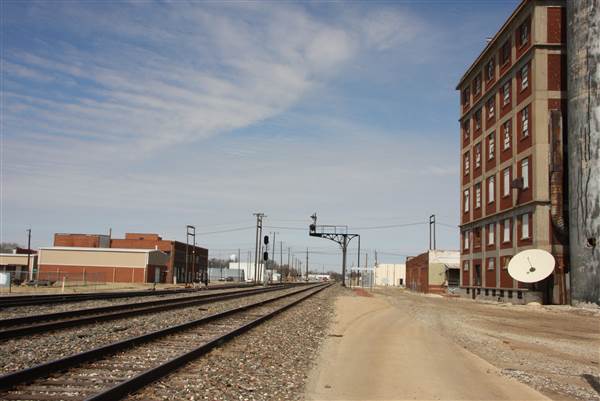 Ponca City Santa Fe Train Depot (4/24/2014 - Credits: Yousef Kazemi)