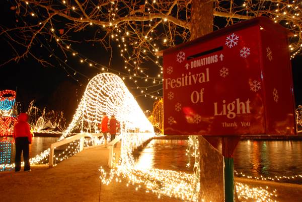 Chickasha Festival of Lights (7/18/2014 - Credits: Oklahoma Tourism - TravelOK)