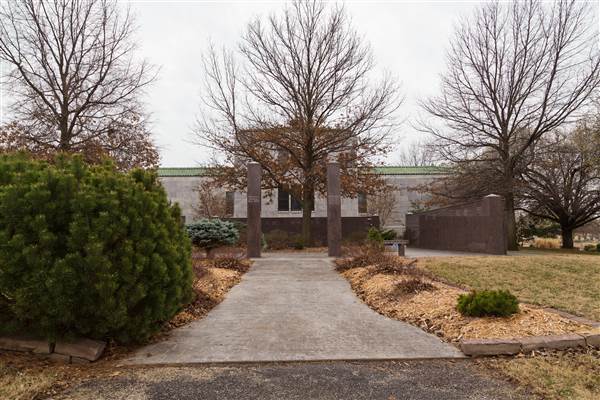 Fairlawn Cemetery (3/13/2015 - Credits: Layne Inselman)