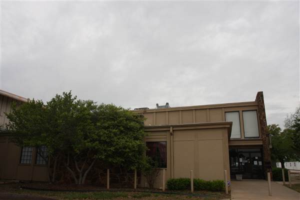 Woodlake Complex (4/24/2015 - Credits: Yousef Kazemi)