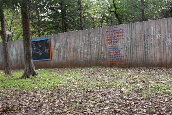 Camp DaKaNi (10/20/2017 - Credits: Christa Whetstone (intern))