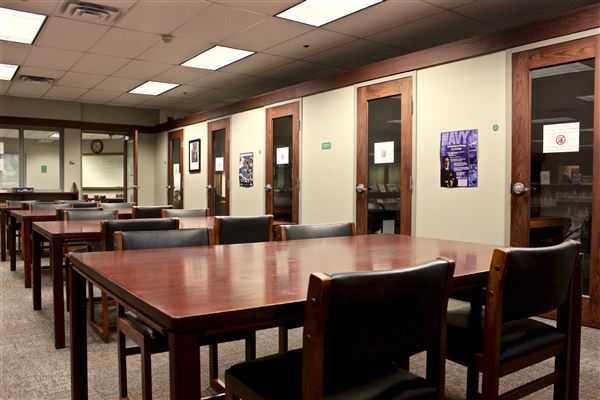 Bartlesville Library (11/22/2017 - Credits: SK Melton)