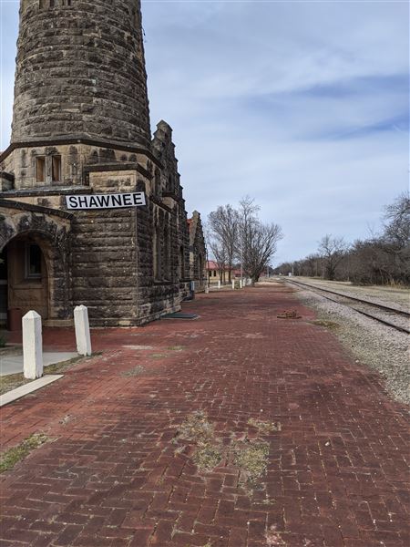 Shawnee Santa Fe Train Depot (2/29/2020 - Credits: Stacy Cramer Moore / Shawnee Tourism)
