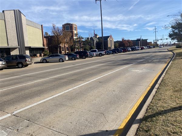 Downtown Bethany (12/1/2021 - Credits: Amanda McCellon)