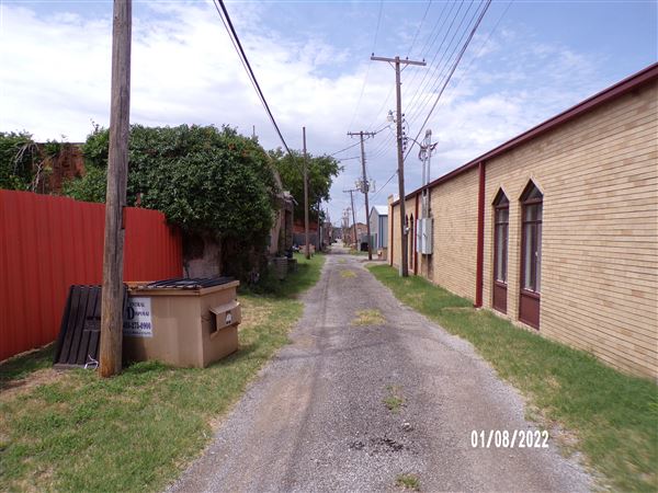 Stroud Alleyways (8/1/2022 - Credits: David Timmons)