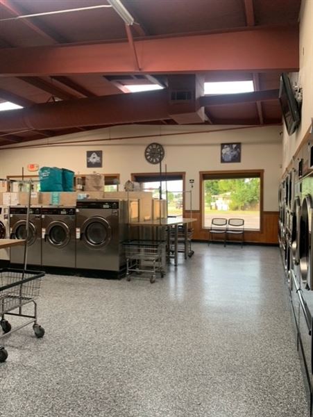 The Laundry Barn (8/5/2024 - Credits: Jordan Perry)