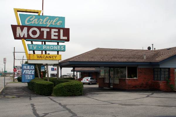 Carlyle Motel (2/3/2009)