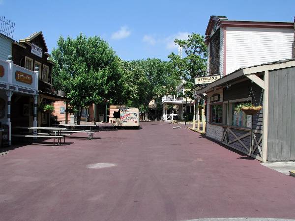 Frontier City (2/5/2009)