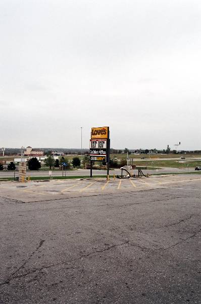 Loves Truck Stop- 122nd (2/7/2009)