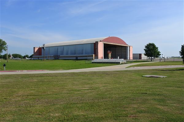 Durant Regional Airport (5/10/2019 - Credits: Tyler Slawson)