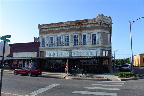 Opera Coffee House (5/23/2019 - Credits: Tyler Slawson)