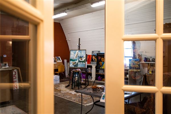 The Iron Horse Gallery and Gifts (6/18/2019 - Credits: Hannah Hix - Hix Images)