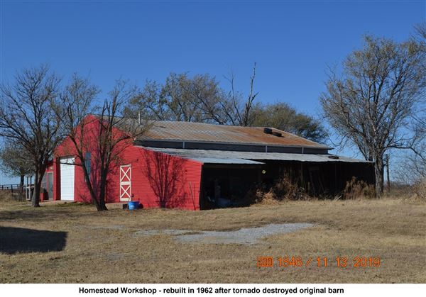 Pittman Homestead (12/16/2019 - Credits: Michael Coucke and Victoria Pittman)