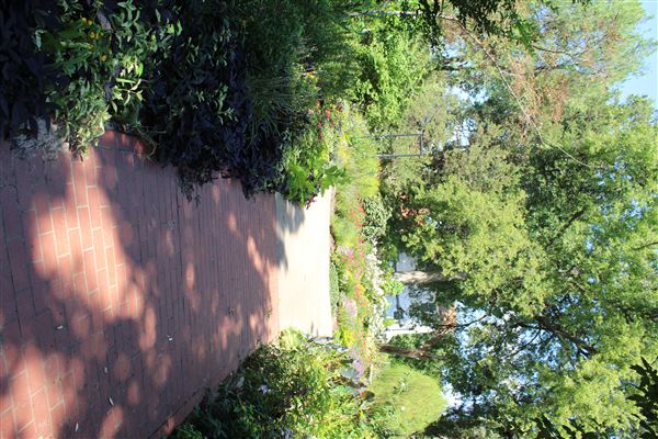 L.A. Cann Memorial Gardens & Estate (9/30/2021)