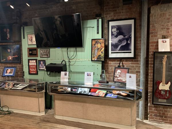 Oklahoma Music Hall of Fame (10/29/2021 - Credits: Yousef Kazemi / OFMO)
