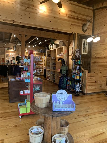Grateful Head Pizza & Gift Shoppes (3/22/2022 - Credits: Charity O'Donnell)