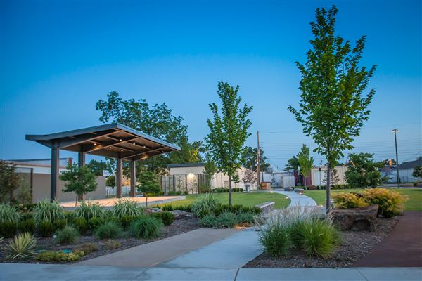 Jenks Downtown Commons (6/1/2020 - Credits: Jonathan Cox, Aqua Vita Creative)