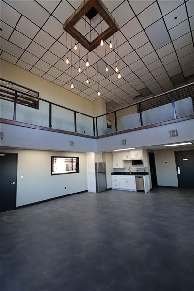 Guthrie Edmond Regional Airport - Hangar # 2 (5/10/2023 - Credits: submitted by: Robert Bartmann)