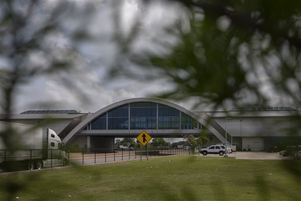 Will Rogers Archway (4/26/2024 - Credits: submitted by: Misty Deffenbaugh)