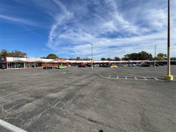 Lakeland Shopping Center (11/1/2024 - Credits: Bryce Marshall)