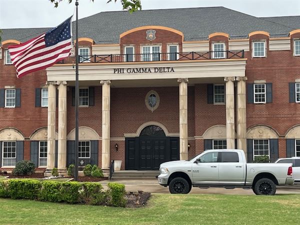 Sorority Row (Norman, OK) (4/4/2025 - Credits: OF+MO)