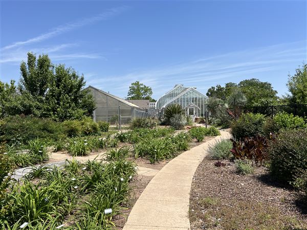Will Rogers Gardens (5/14/2025 - Credits: Yousef Kazemi / OF+MO)
