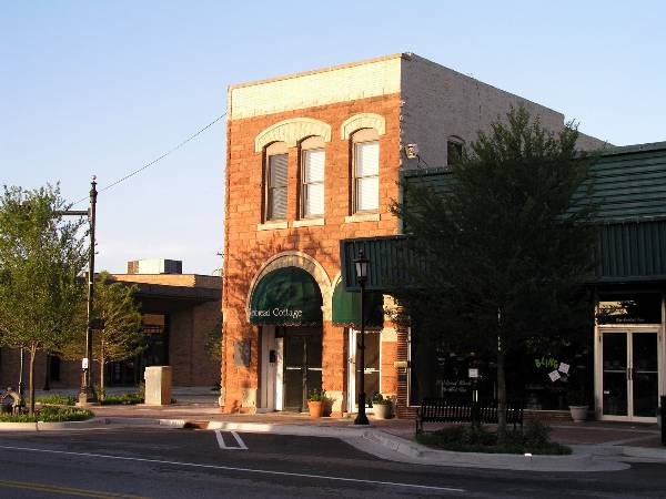 Downtown Edmond (2/4/2009)