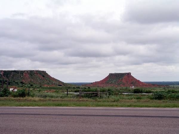 Gloss Mountains (2/5/2009)