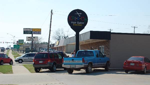 Kut-N-Up (2/11/2009)