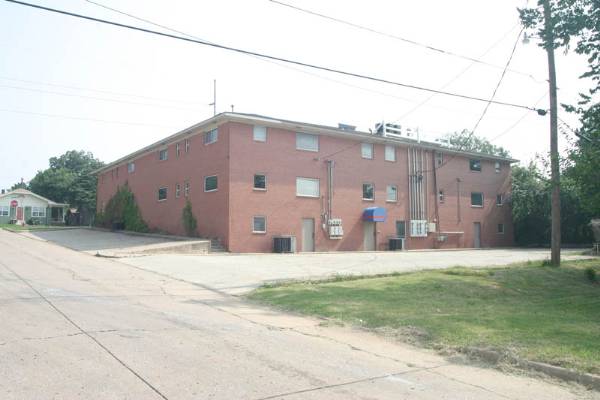 524 Apartments (2/23/2009)