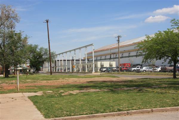 3rd & McKinley (4/15/2010)