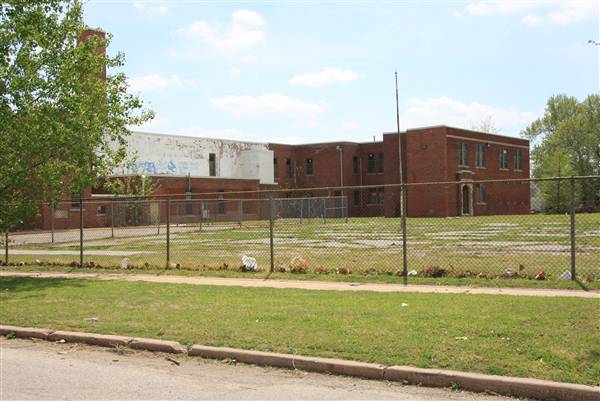 3rd & McKinley (4/15/2010)