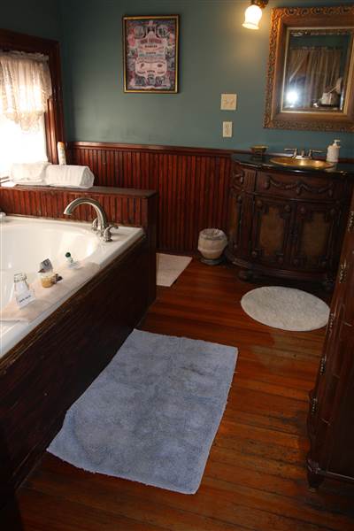 Grandison Inn Bed & Breakfast (9/3/2014 - Credits: Yousef Kazemi)