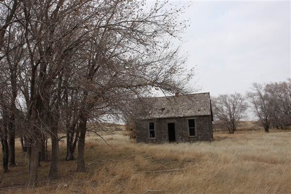 Old Barn and Farmhouse - EW 32 (12/10/2014 - Credits: Yousef Kazemi)
