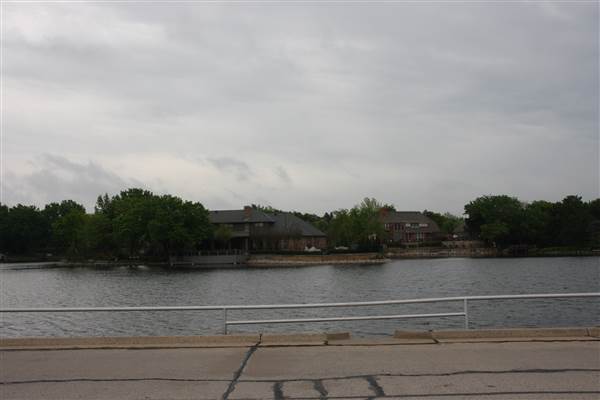 Twin Lakes Neighborhood (4/24/2015 - Credits: Yousef Kazemi)