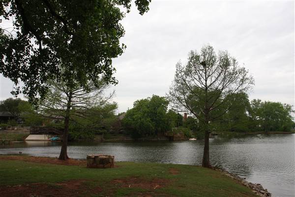 Twin Lakes Neighborhood (4/24/2015 - Credits: Yousef Kazemi)